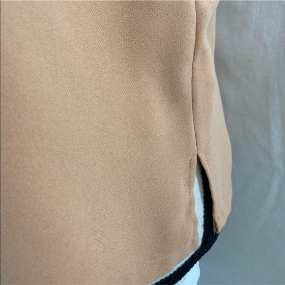 NWOT Code Mode Top. Tan. Sz M. - Picture 5 of 5